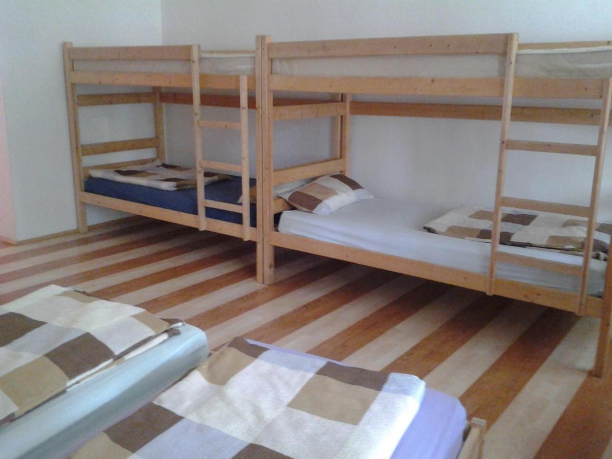 Hostel 66 Szeged Ruang foto